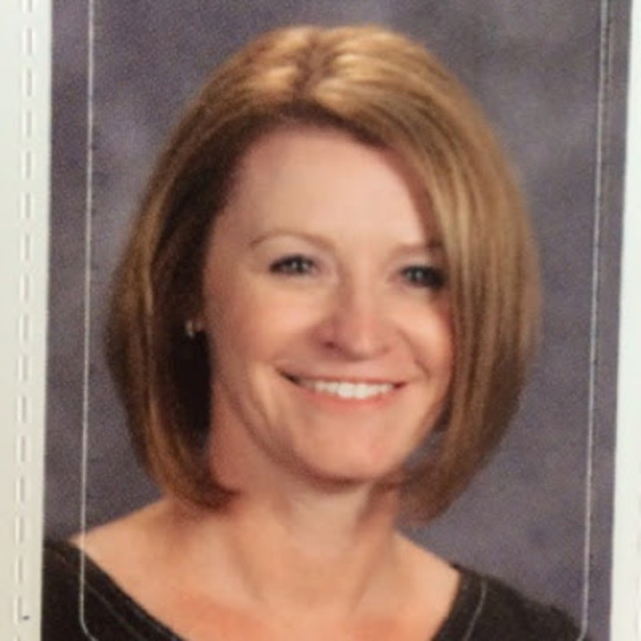 Meet your Posher, Danielle - Picture 1 of 1